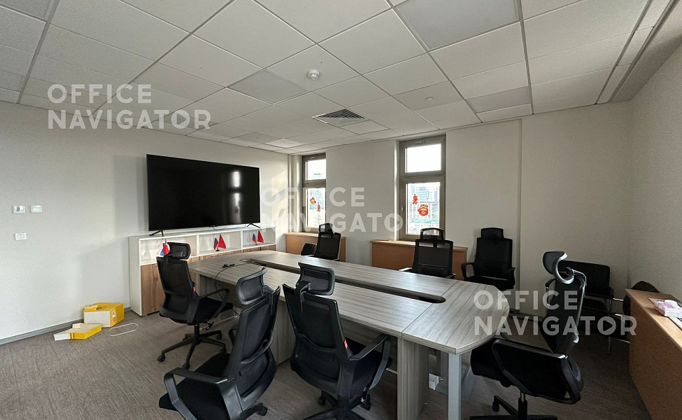 Аренда офиса 300 м², 12 этаж, в бизнес-центре Riverside Towers IV
