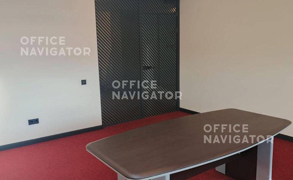 Аренда офиса 613 м², 6 этаж, в бизнес-центре Чапаевский
