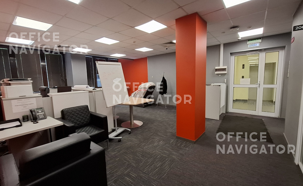 Аренда офиса 363 м², 2 этаж, в бизнес-центре  Новь
