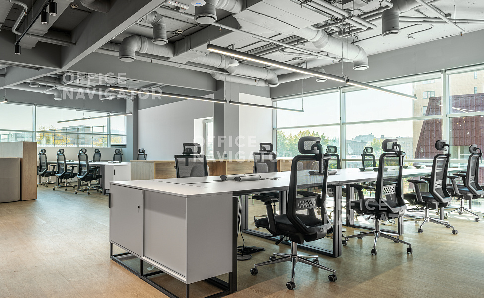 Субаренда офиса 210 м², 4 этаж, в бизнес-центре 

