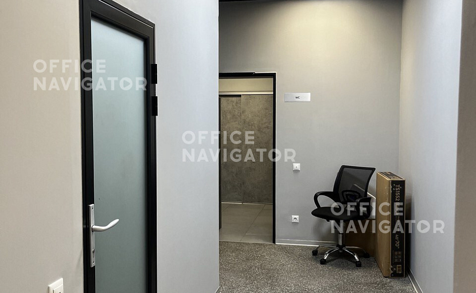Продажа офиса 351 м², 1 этаж, в бизнес-центре Рябовская Мануфактура (стр. 1-6, 8, 10)
