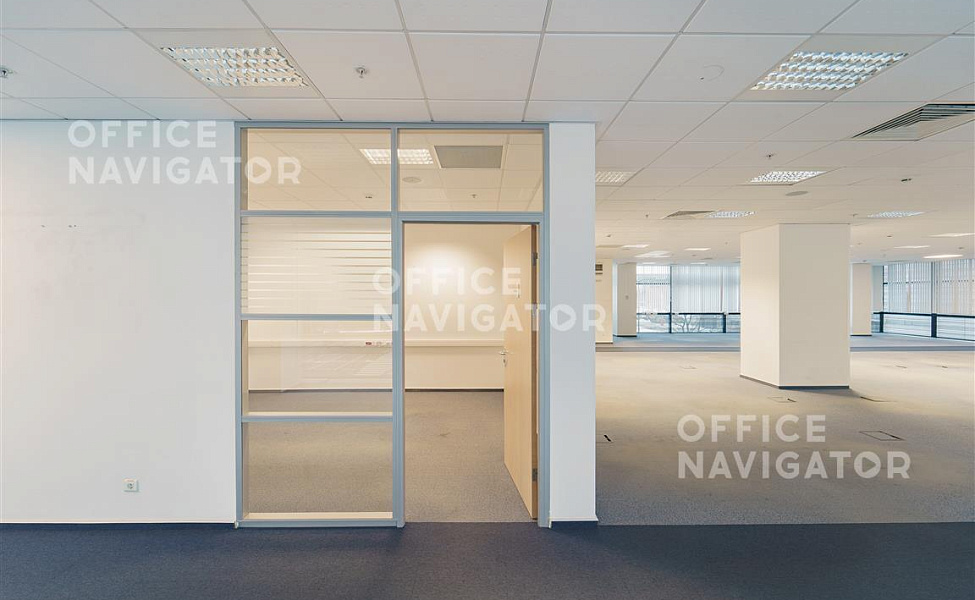 Аренда офиса 1300 м², 2 этаж, в бизнес-центре Химки Фаза I
