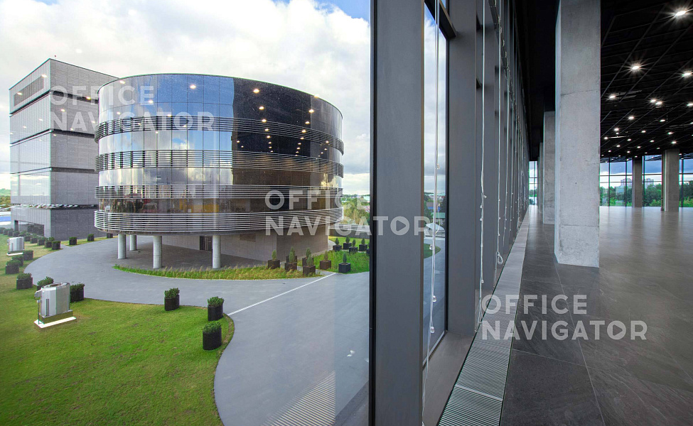<name>Аренда офиса 1105 м², 5 этаж, в бизнес-центре Строцкис</name>
