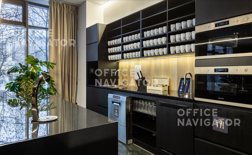 Субаренда офиса 9265 м², 2-3,5-9 этаж, в бизнес-центре 
