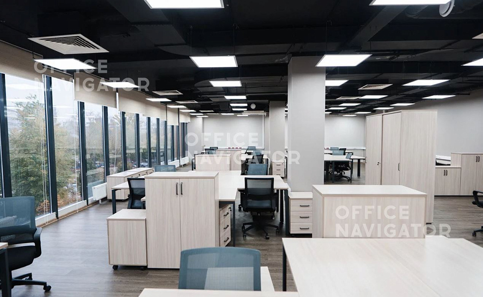 Аренда офиса 1437 м², 4 этаж, в бизнес-центре 
