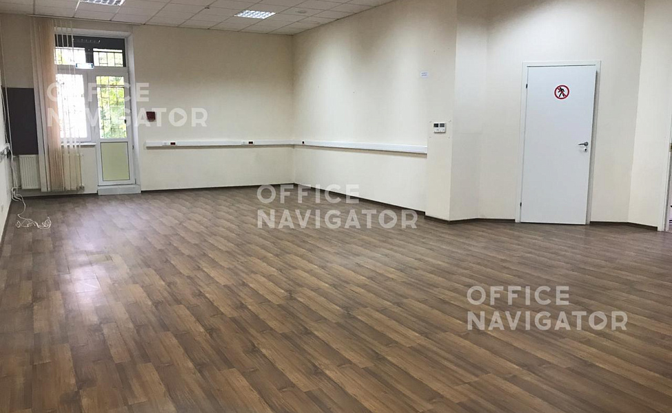 Аренда офиса 270 м², 1 этаж, в бизнес-центре Старопименовский пер., 11, стр. 3
