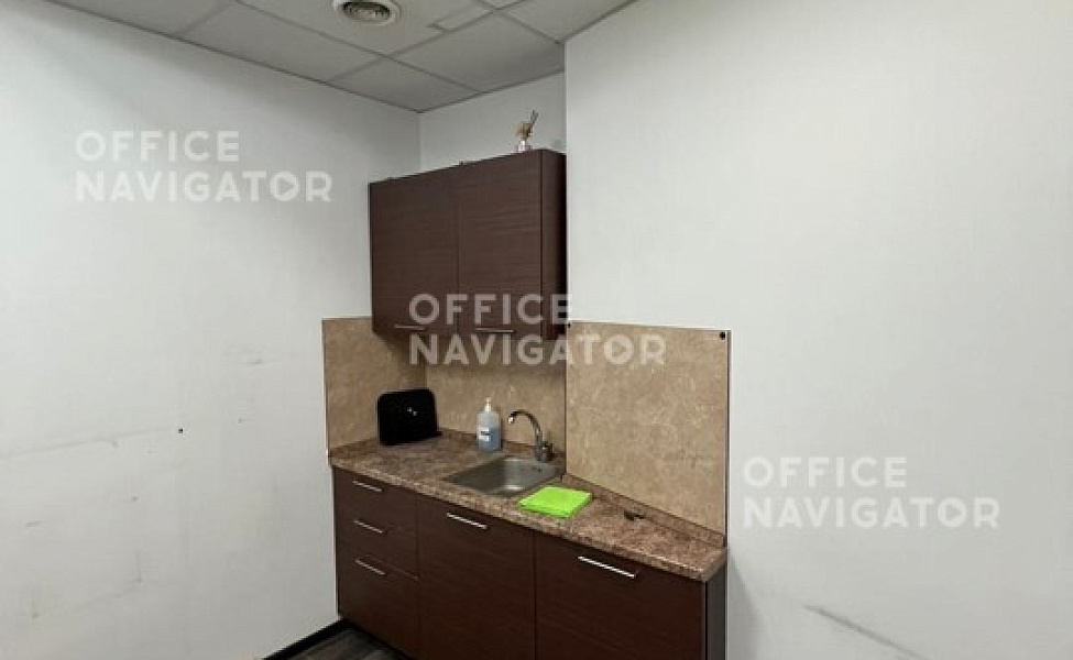 Субаренда офиса 527 м², 1-2 этаж, в бизнес-центре 
