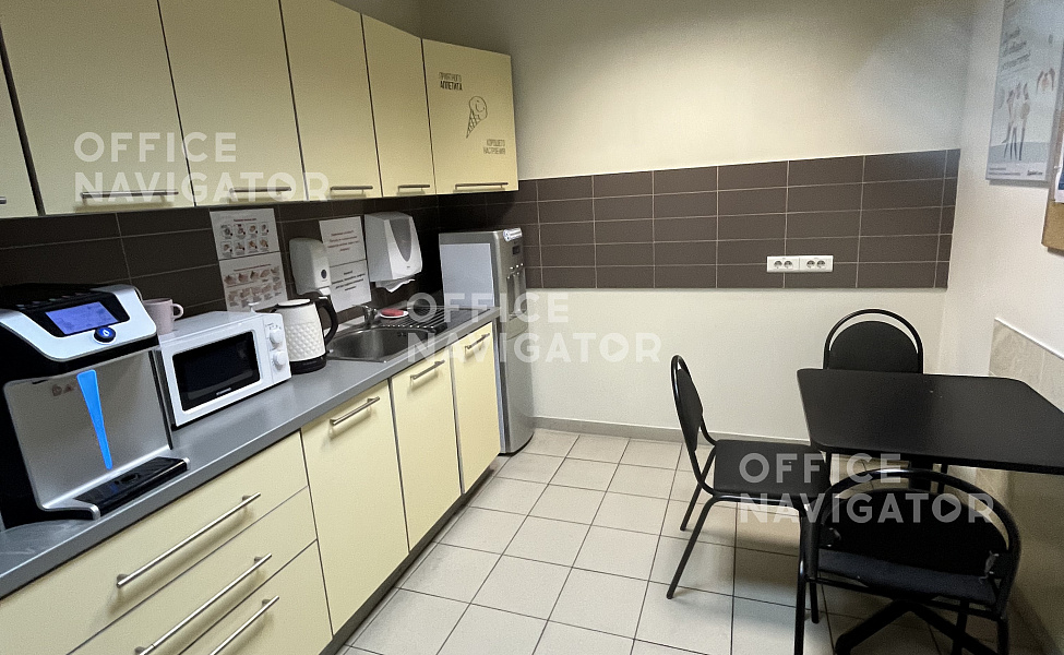 Аренда офиса 2279 м², 9 этаж, в бизнес-центре Северное Сияние
