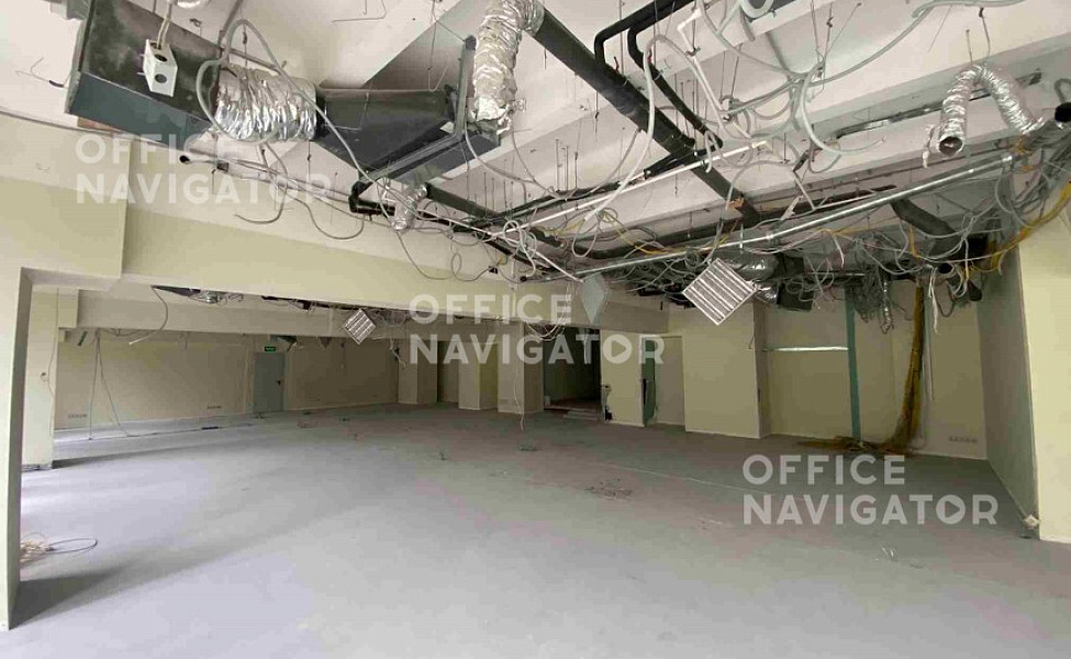 Субаренда офиса 317 м², 2 этаж, в бизнес-центре 
