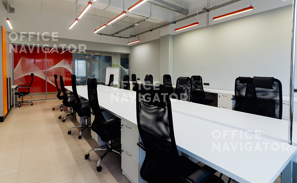 Аренда офиса 1600 м², 1-4 этаж, в бизнес-центре 
