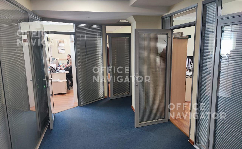 Аренда офиса 530.4 м², 3 этаж, в бизнес-центре Газфилд Фаза I
