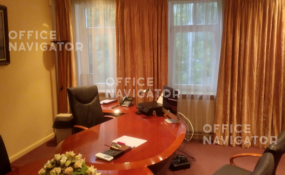 Продажа офиса 1225 м², 1-4 этаж, в бизнес-центре Доброслободская ул., 8, стр. 4
