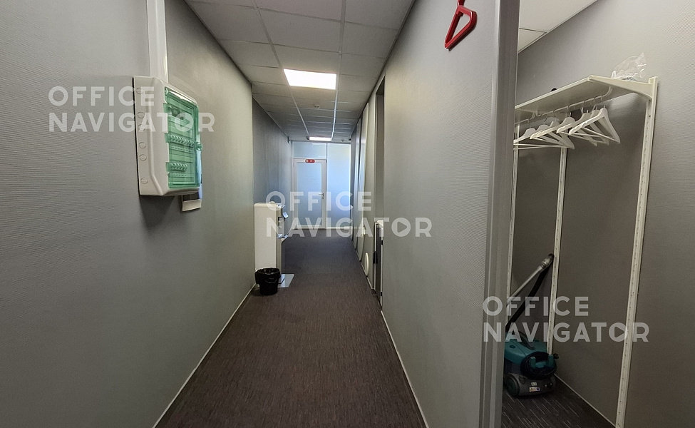 Аренда офиса 363 м², 2 этаж, в бизнес-центре  Новь
