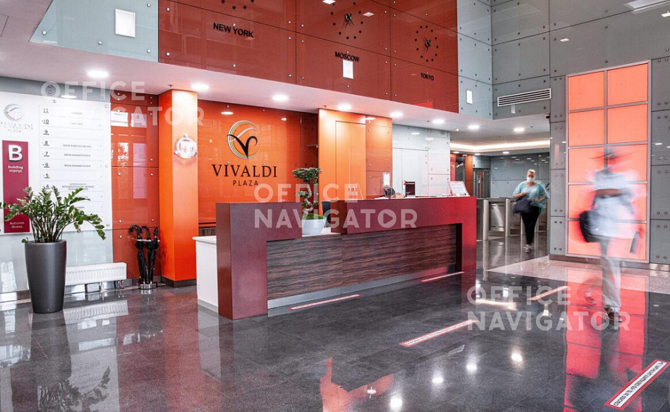 Аренда офиса 1730 м², 4 этаж, в бизнес-центре Вивальди Плаза D (Лето)
