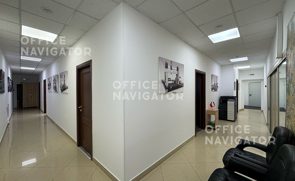 Аренда офиса 363 м², 1 этаж, в бизнес-центре Лесная ул., 43
