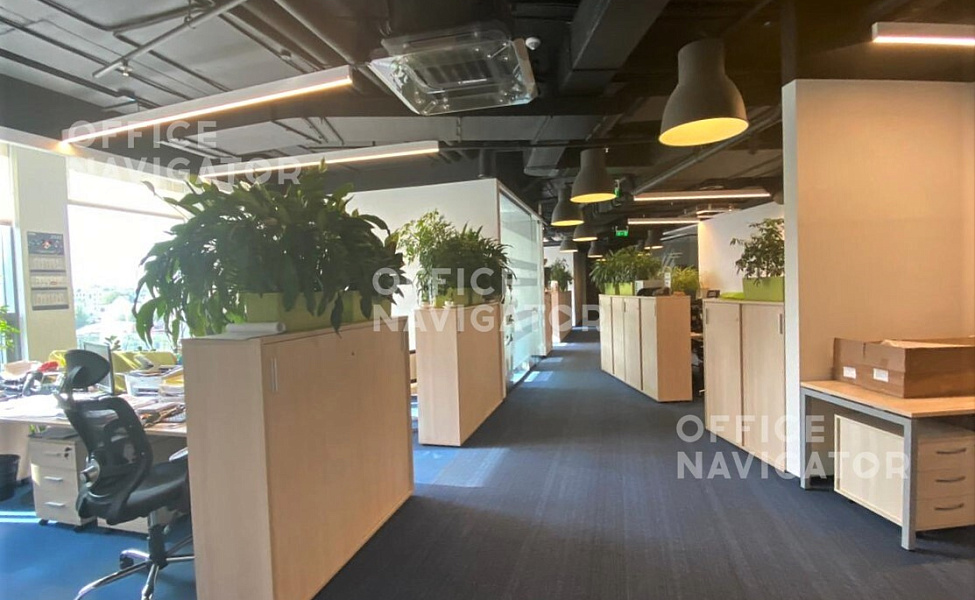 Аренда офиса 1771 м², 4 этаж, в бизнес-центре Wall Street
