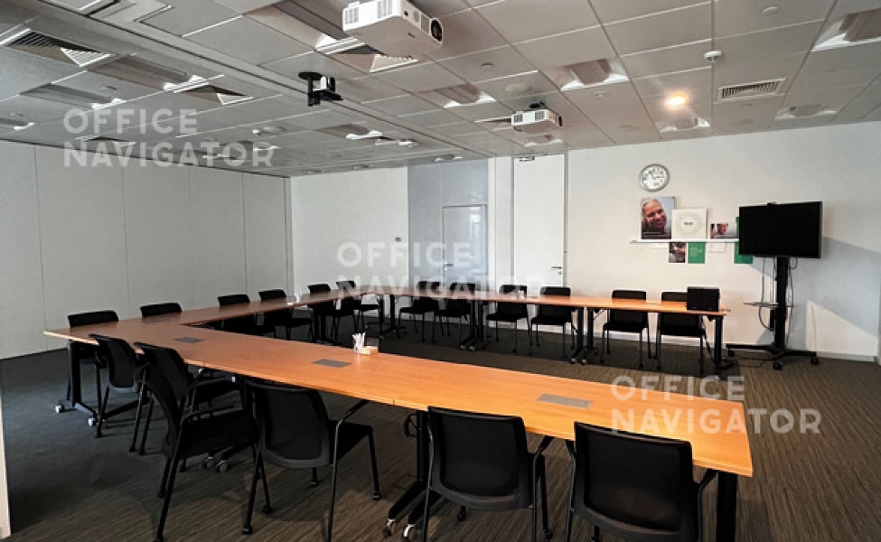 Аренда офиса 746 м², 2 этаж, в бизнес-центре Wall Street
