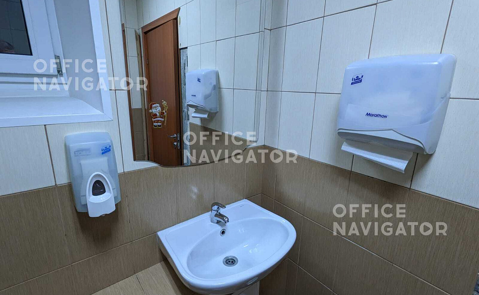 Аренда офиса 842.2 м², 1-2 этаж, в бизнес-центре Толбухина ул., 5, корп. 4
