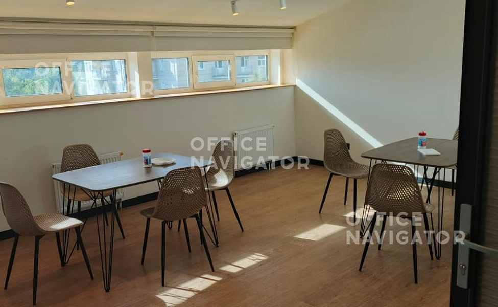 Аренда офиса 613 м², 6 этаж, в бизнес-центре Чапаевский
