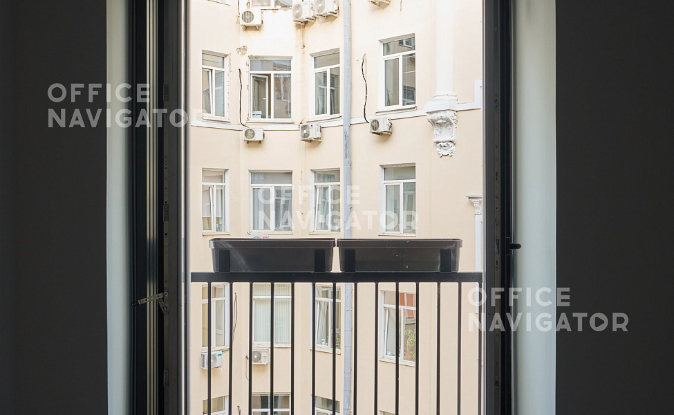 Аренда офиса 270 м², 4 этаж, в бизнес-центре Лесная ул., 43
