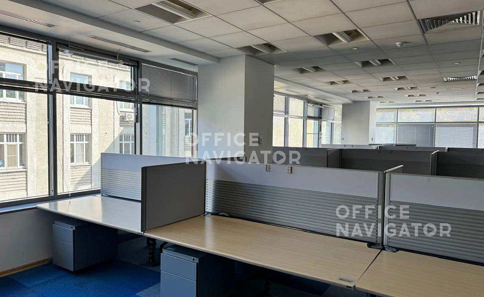Аренда офиса 2466 м², 3 этаж, в бизнес-центре Дукат Плэйс III
