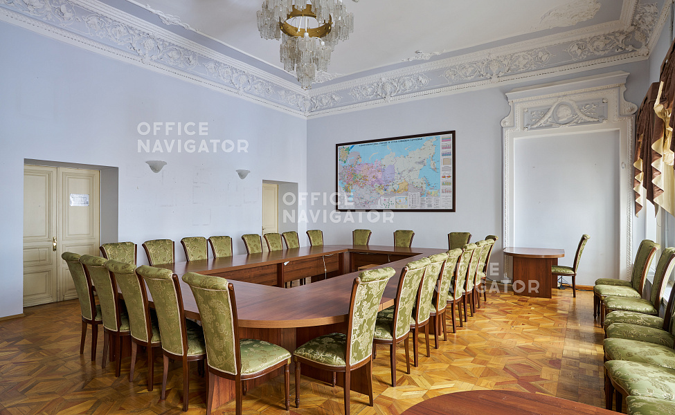 Аренда офиса 1300 м², 1-3 этаж, в бизнес-центре Земляной Вал ул., 39/1, стр. 2
