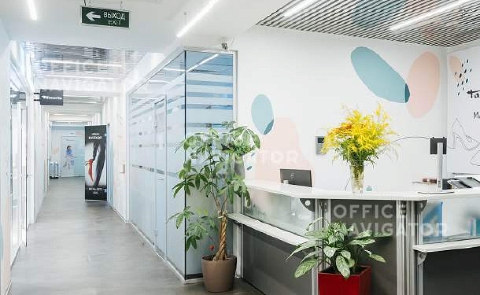 Продажа офиса 904 м², 3 этаж, в бизнес-центре Порт Плаза
