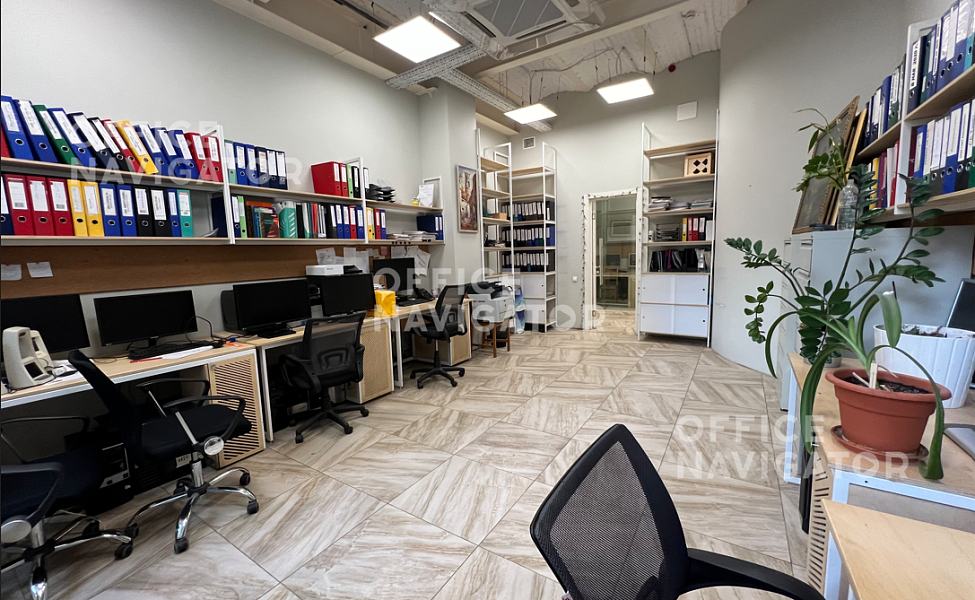 Продажа офиса 225 м², 2 этаж, в бизнес-центре Летниковская ул., 4, стр. 5
