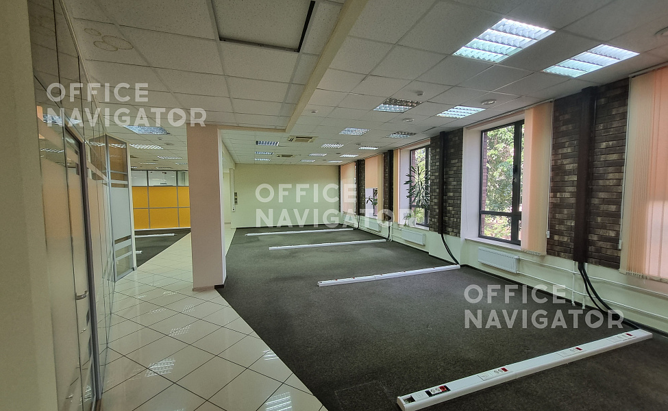 <name>Аренда офиса 403 м², 3 этаж, в бизнес-центре Вавилова ул., 47А</name>

