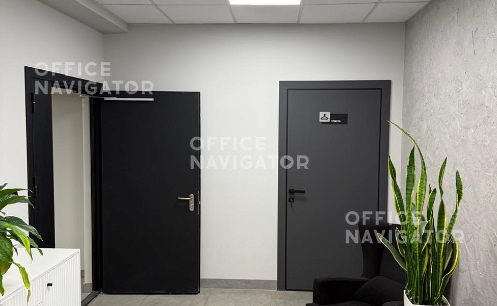 Субаренда офиса 760 м², 2 этаж, в бизнес-центре 
