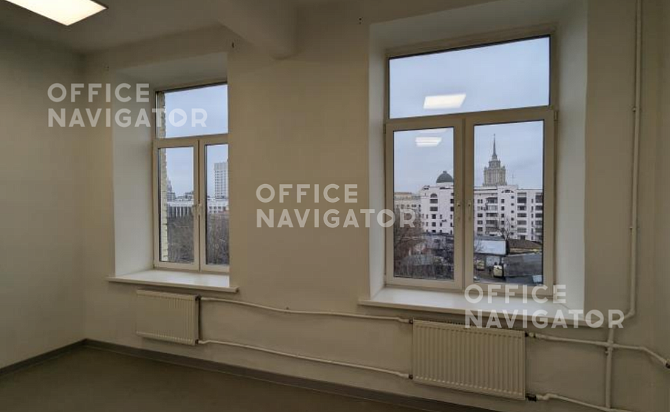 Аренда офиса 257 м², 4 этаж, в бизнес-центре Предтеченский М. пер., 1/2
