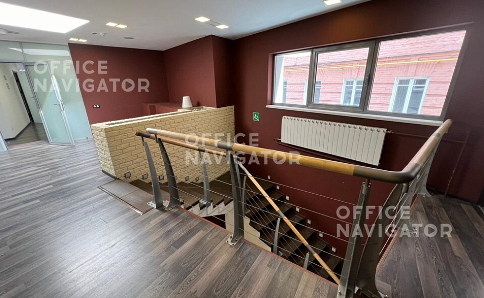 Субаренда офиса 527 м², 1-2 этаж, в бизнес-центре 
