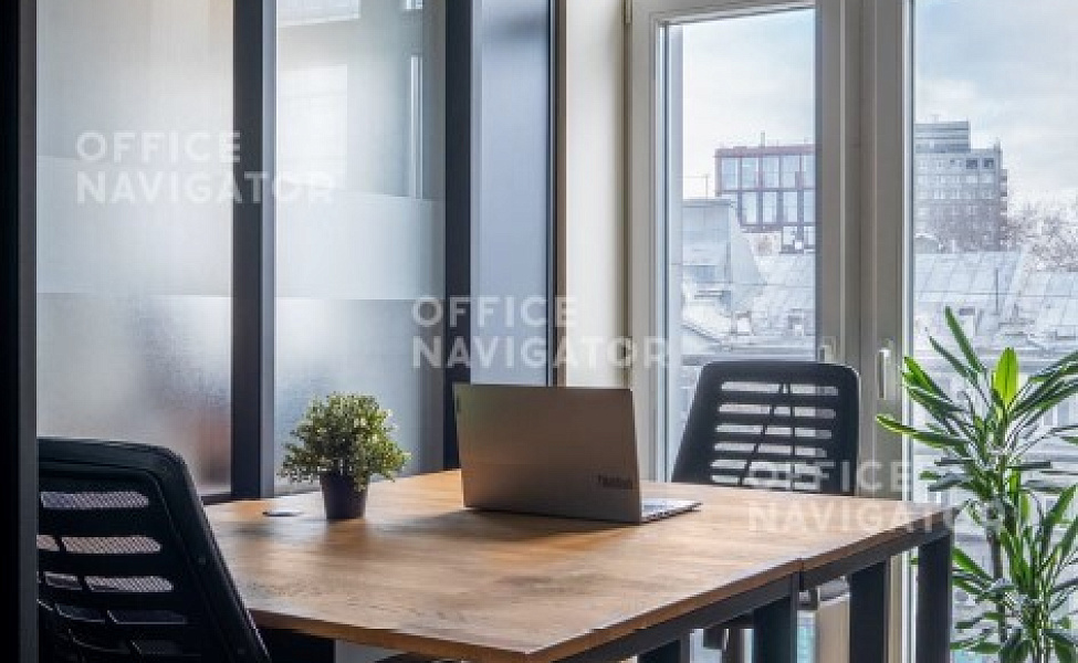 Субаренда офиса 104 м², 3 этаж, в бизнес-центре 
