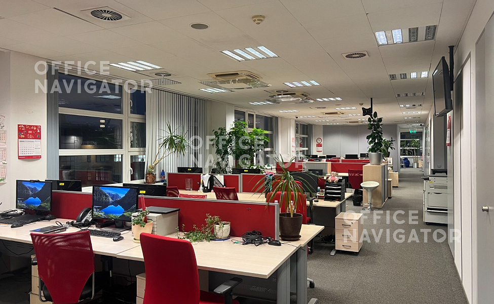 Аренда офиса 13311 м², 1-8 этаж, в бизнес-центре Правды ул., 8, корп. 1

