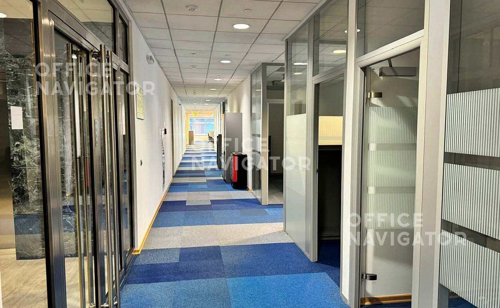 Аренда офиса 2466 м², 3 этаж, в бизнес-центре Дукат Плэйс III
