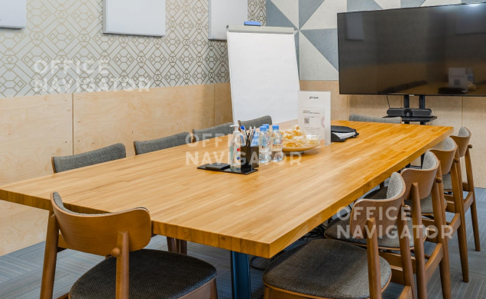 Субаренда офиса 810 м², 3 этаж, в бизнес-центре Сады Пекина
