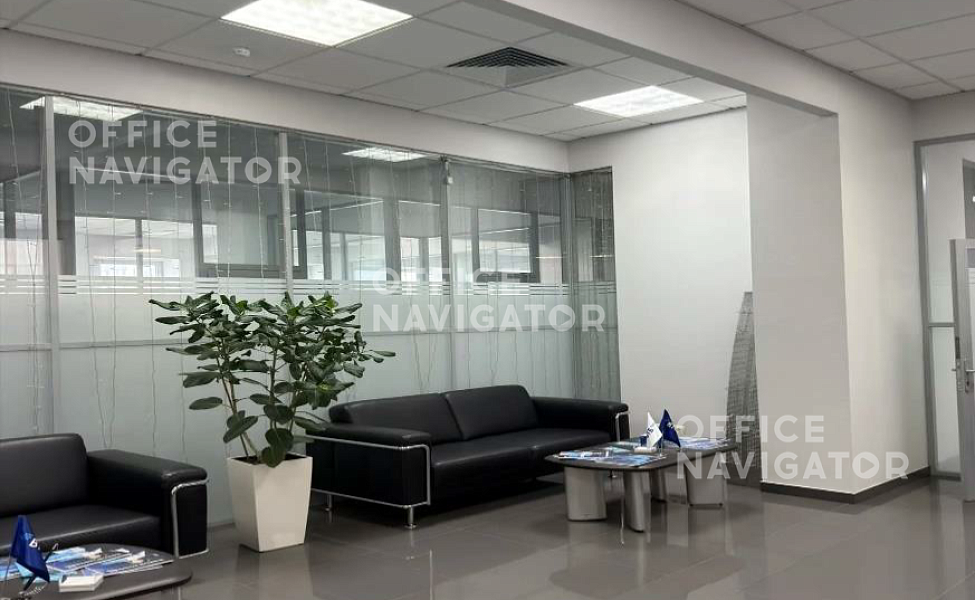 Аренда офиса 1625.6 м², 4 этаж, в бизнес-центре 
