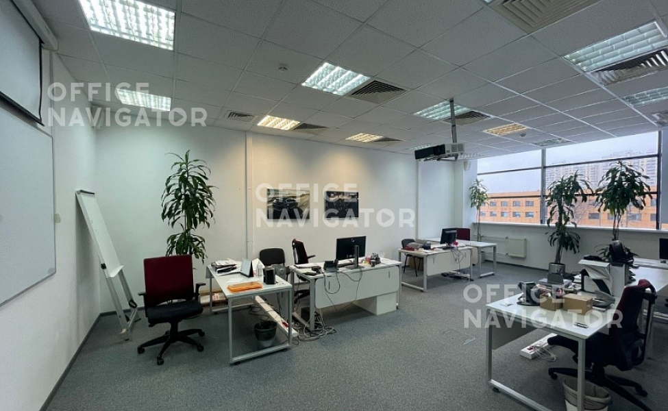Аренда офиса 1135 м², 1 этаж, в бизнес-центре Новоостаповский
