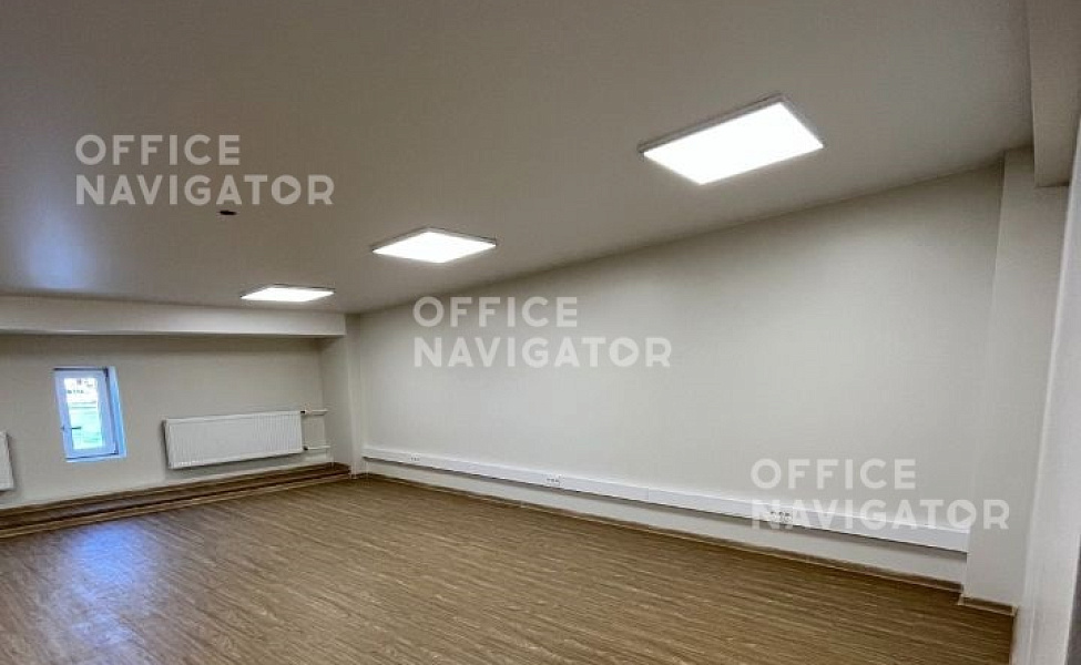 Аренда офиса 1700 м², 2 этаж, в бизнес-центре Регул 
