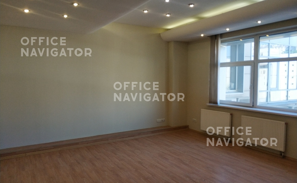 <name>Аренда офиса 209.9 м², 3 этаж, в бизнес-центре Совметалл</name>

