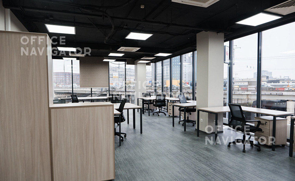 Аренда офиса 1437 м², 4 этаж, в бизнес-центре 
