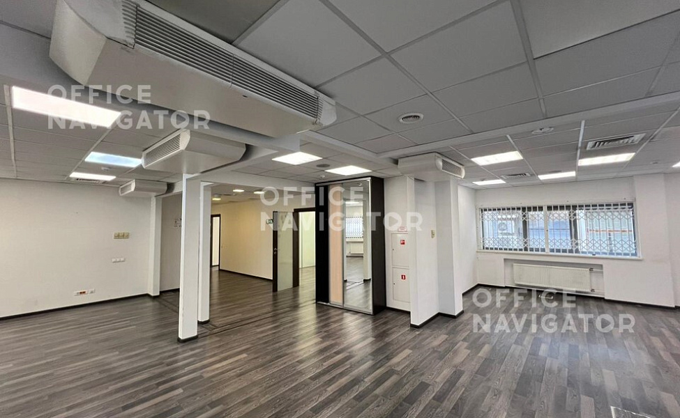 Субаренда офиса 527 м², 1-2 этаж, в бизнес-центре 
