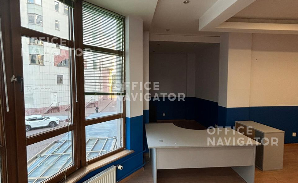 Аренда офиса 266.8 м², 1-2 этаж, в бизнес-центре Riverside Towers X
