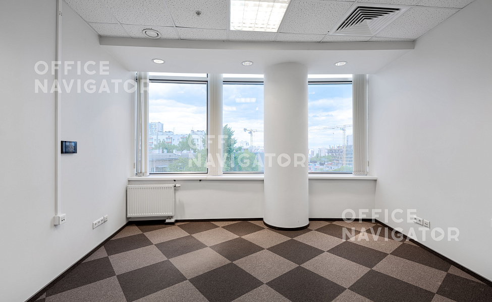 Аренда офиса 520 м², 5 этаж, в бизнес-центре Северное Сияние
