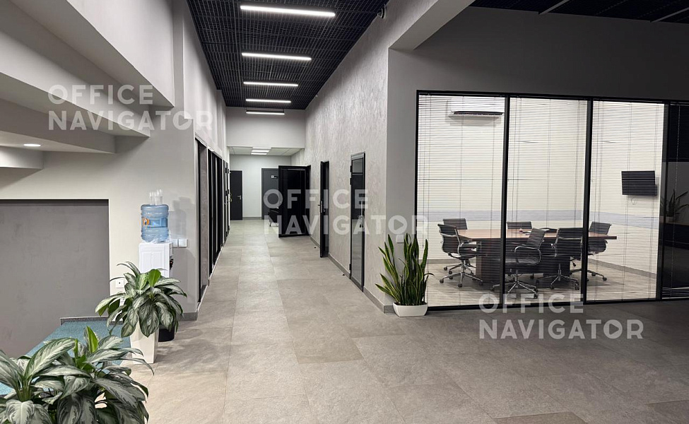 Субаренда офиса 760 м², 2 этаж, в бизнес-центре 

