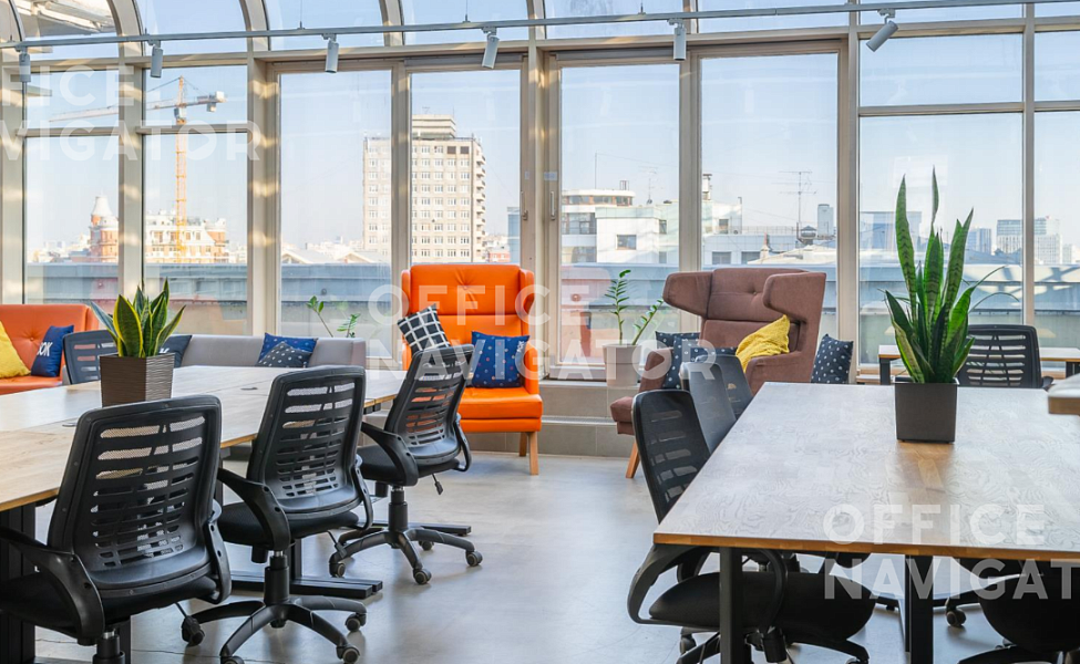 Субаренда офиса 1972 м², 1-7 этаж, в бизнес-центре 
