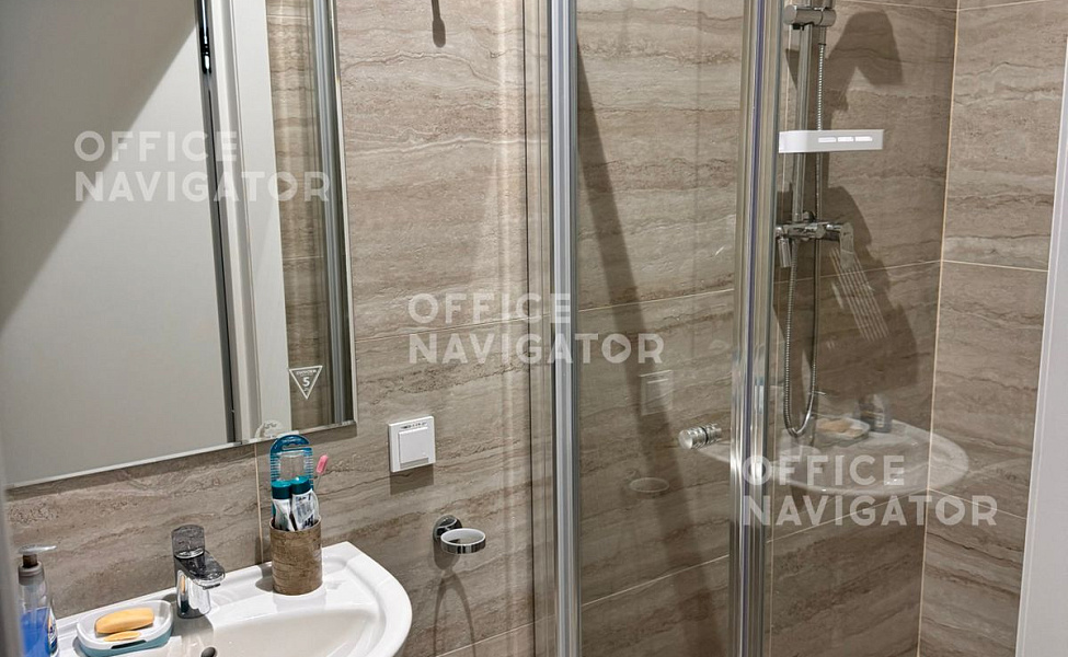 Аренда офиса 1050 м², 1 этаж, в бизнес-центре Большевик Фаза II (стр. 10)

