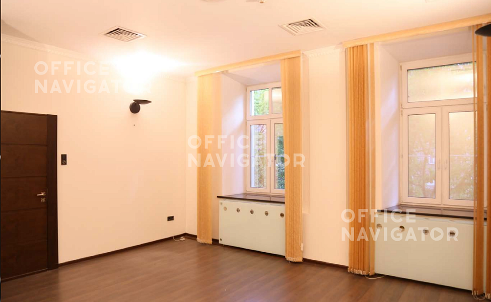 Продажа офиса 5883 м², 1-4 этаж, в бизнес-центре  Николаевский
