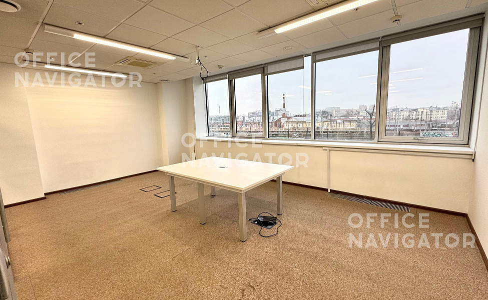 Аренда офиса 2367.3 м², 1-3 этаж, в бизнес-центре Дельта Плаза
