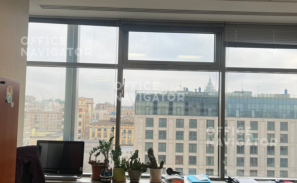 Аренда офиса 383 м², 12 этаж, в бизнес-центре Дукат Плэйс III
